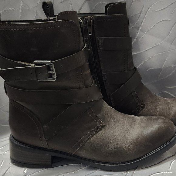 Clarks Leather Mid-calf Lined with side zipper size 38 - Picture 3 of 14